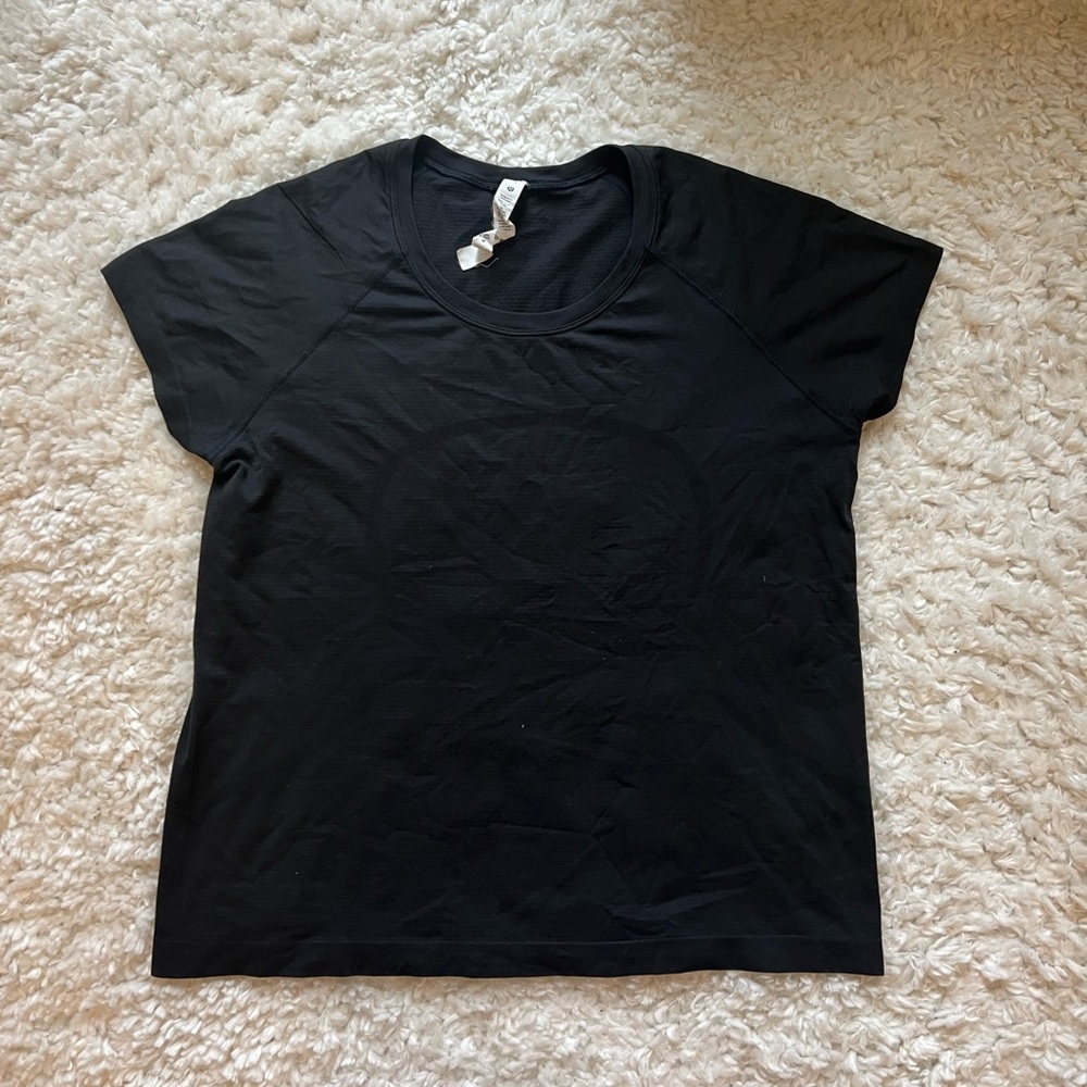 Lululemon Swiftly Tech Short Sleeve Shirt